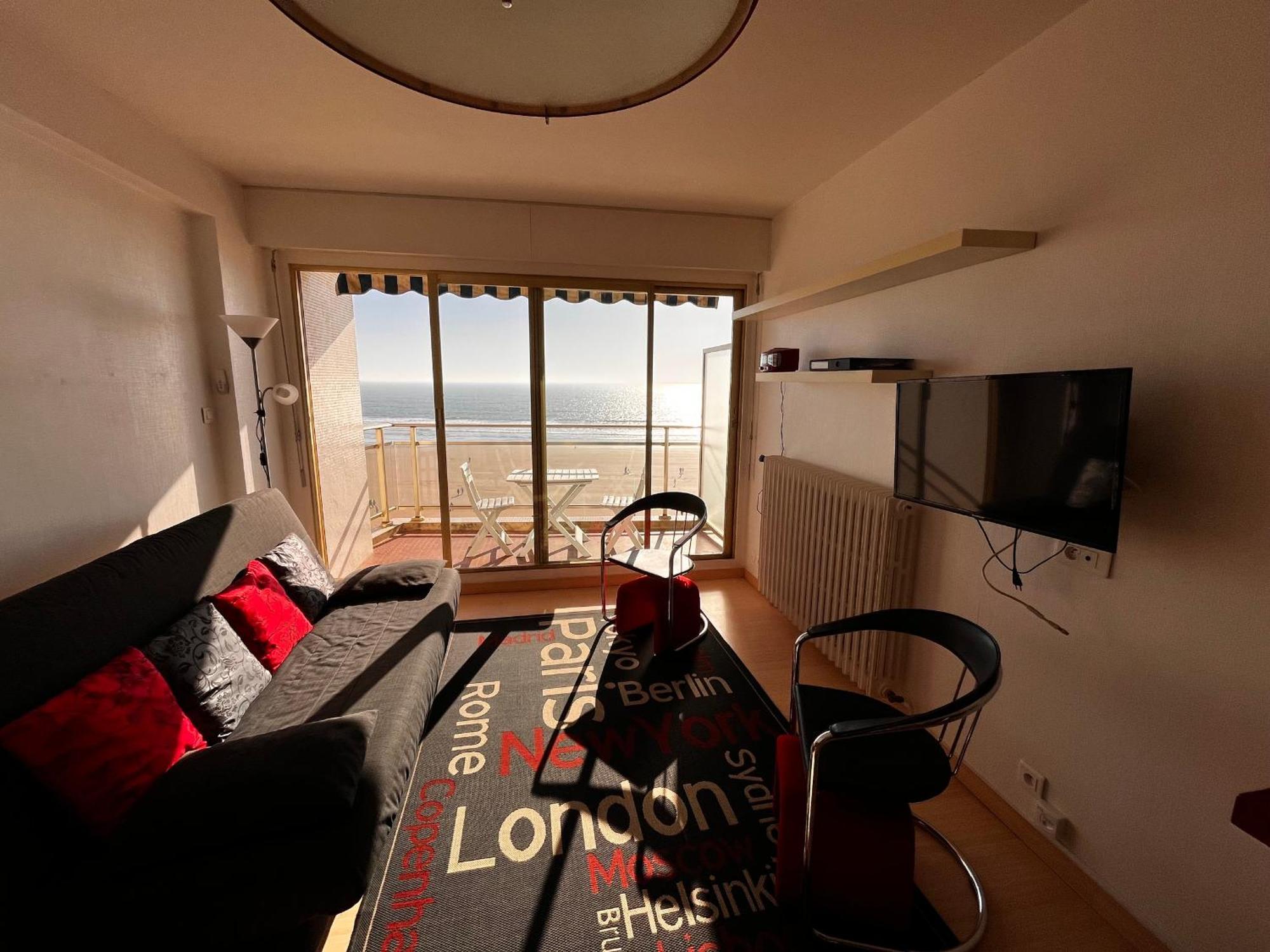 Studio Face Mer Avec Balcon, Proche Commerces Et Plage - Fr-1-197-164 Les Sables-d'Olonne Exterior photo